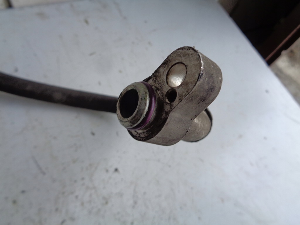 фото №3, Шланг кондиционера vw bora 2.0 b