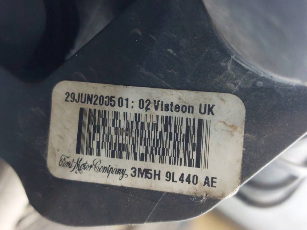 Радіатор комплект + вентилятор ford c-max 1 mk1 2.0 tdci 3m5h-8c607-uc Зі Шроту