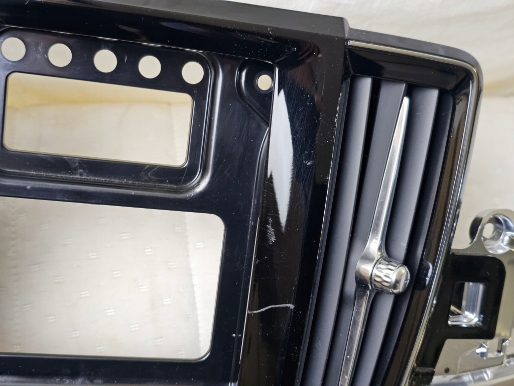 фото №11, Захист молдинг dekor консолі панелі решітка обдув volvo v90 s90 ii