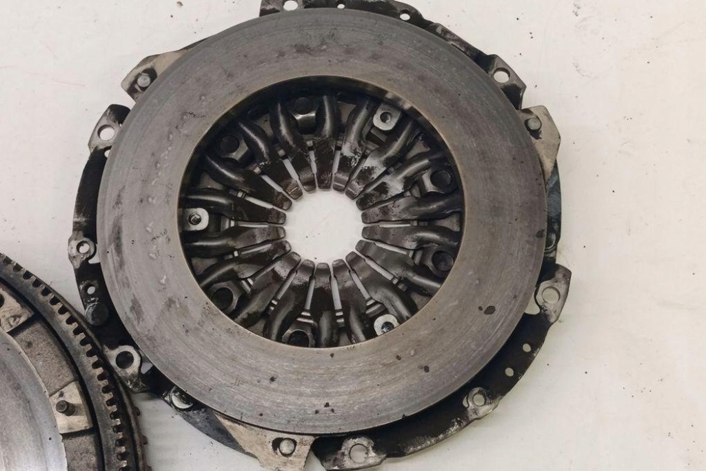 фото №8, Комплект сцепления mercedes-benz cla coupe c117 a0262500501 2.14l дизель