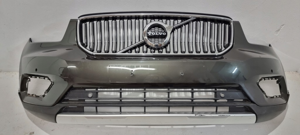 Купить Бампер перед передний volvo xc40 17-20 6x pdc