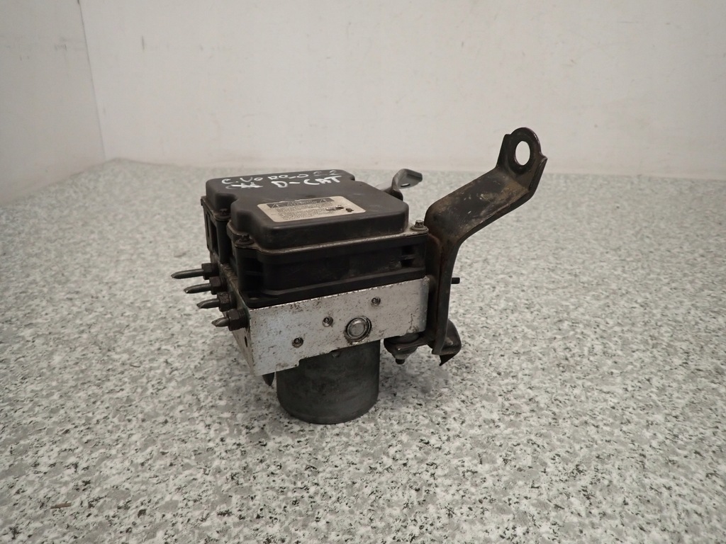 фото №7, Toyota corolla verso 2.2 дизель 07-09 насос abs