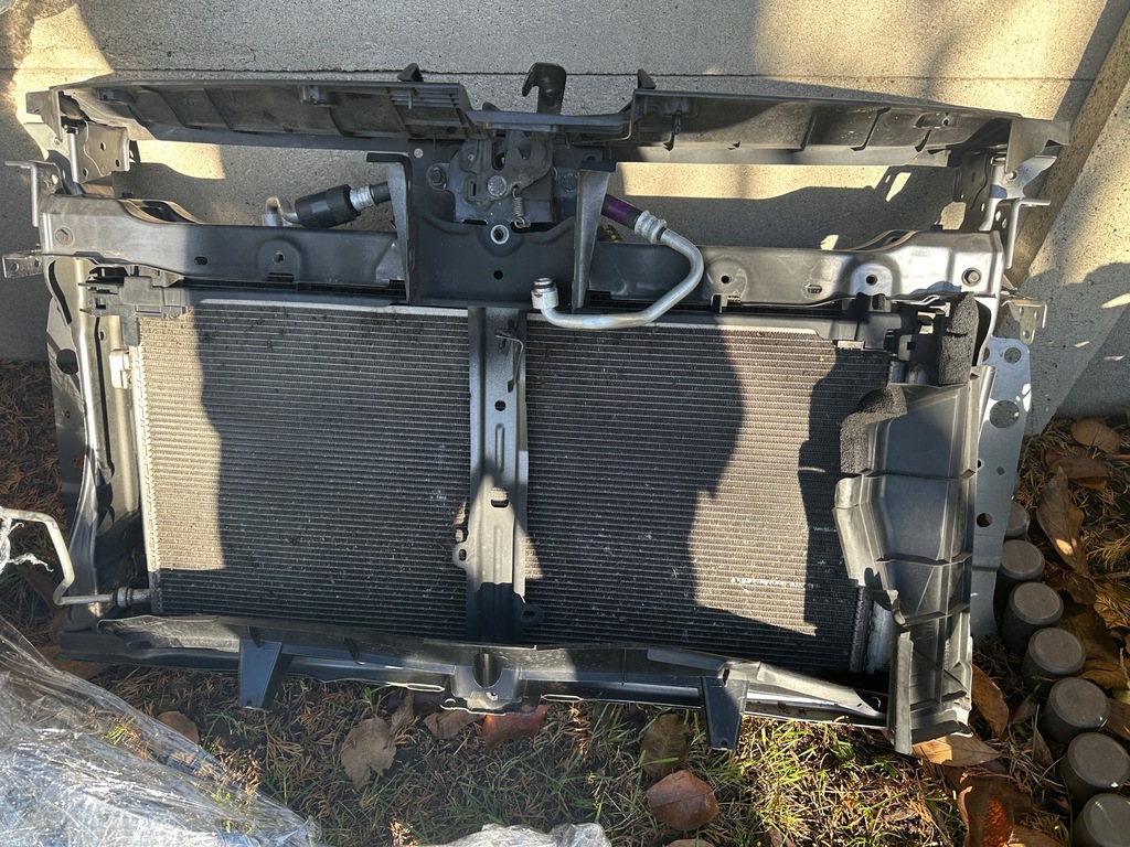 фото №1, Lexus ux радиатор pas передний 2.0i