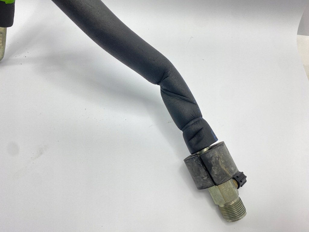 Шланг кондиционера пабтрубок  кондиционер od компрессора mercedes w140 c140 1408303615 Оригинал