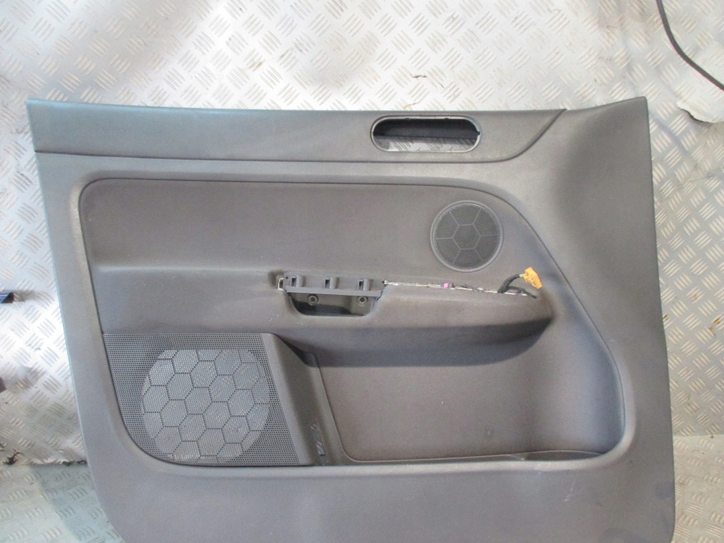фото №1, Обшивка двері оббивка лівий перед vw golf v plus 5m0971557b