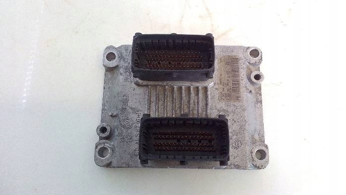Бортовой компьютер двигателя fiat brava 1,2 b 2001r 0261206983 Цена
