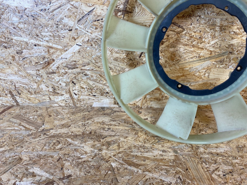 Купить Корпус вентилятора радиатор ford ranger iv 3.2 tdci jb3g-8600-ca 2019-