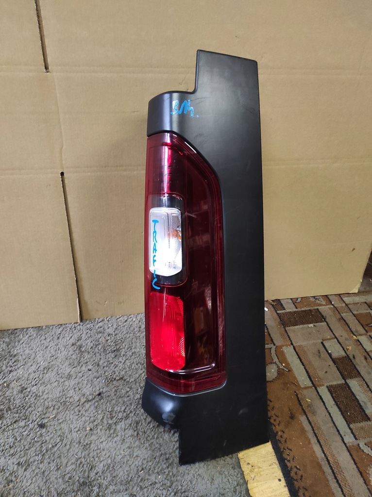 фото №1, Лампа задня права правий задня renault trafic iii vivaro b talento