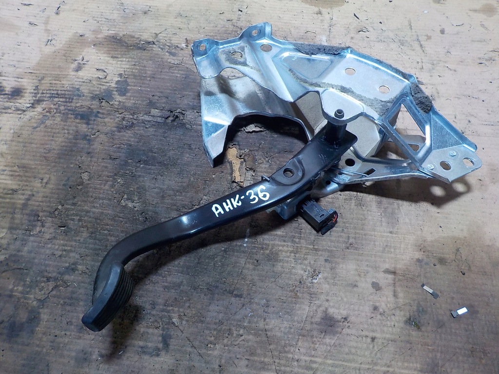 фото №1, Педаль гальма astra h 06r.