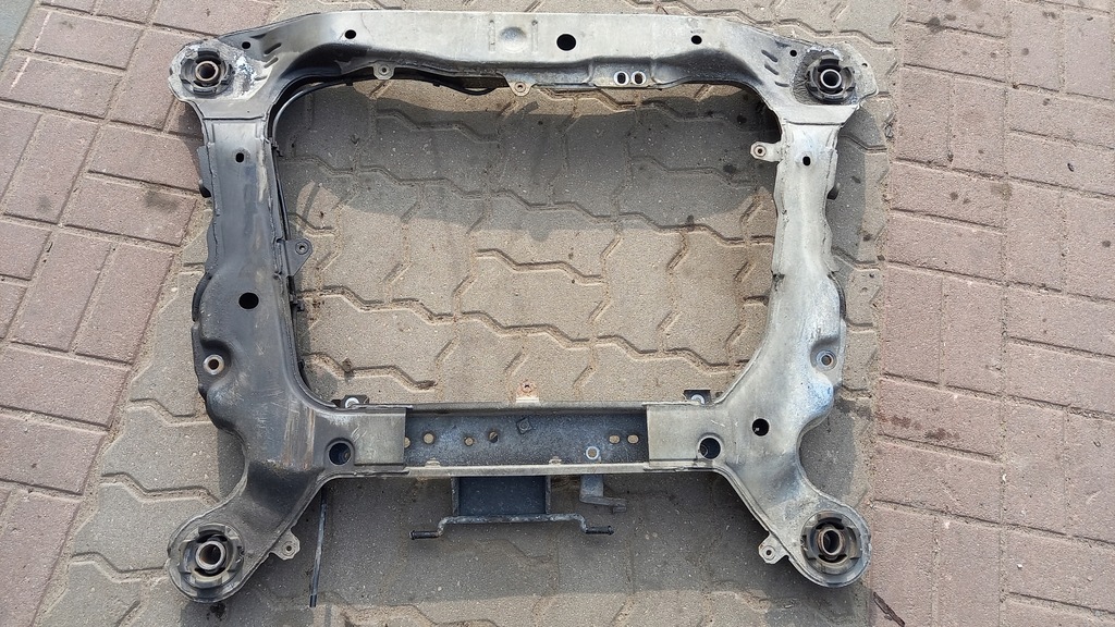 фото №4, Подрамник двигателя volvo v70 ii 2.4b 01r