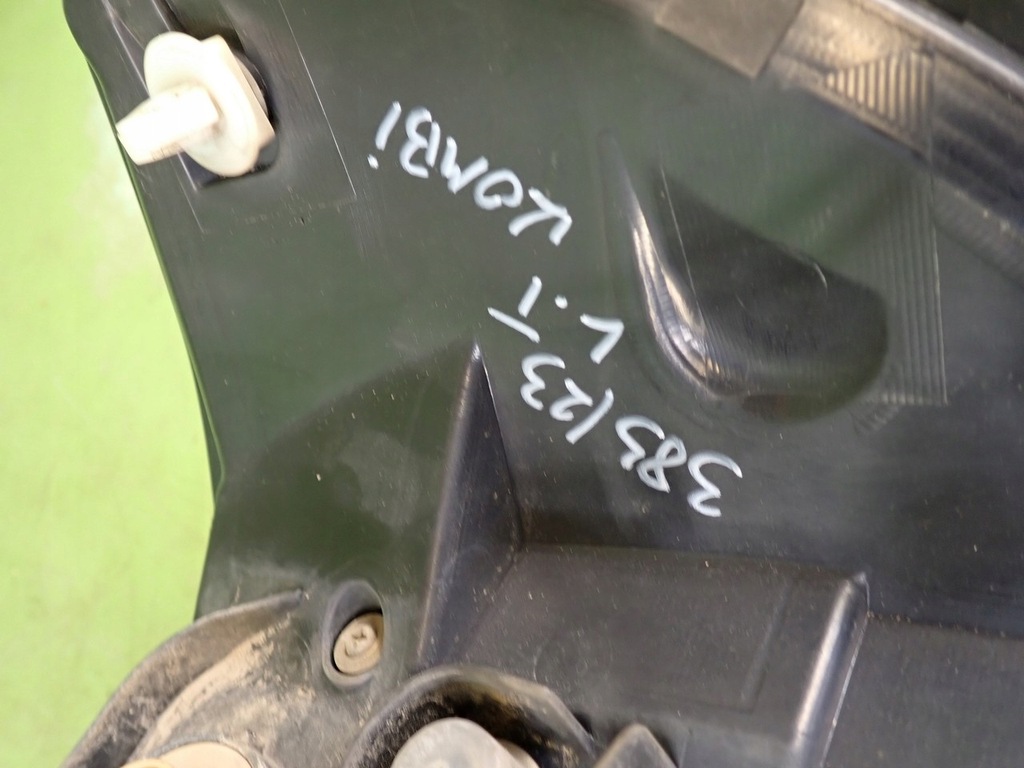 фото №12, Лампа правая левая задняя impreza ii lift 03r kombi