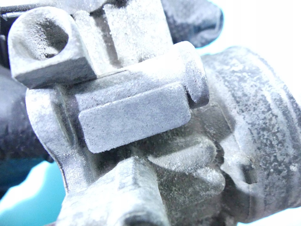 фото №8, Дроссельная заслонка mitsubishi carisma 1,6 16v