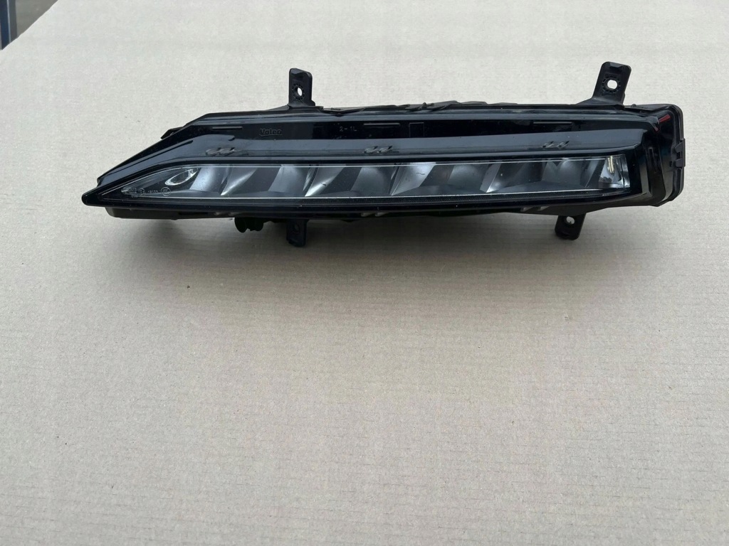 фото №1, Skoda superb iii lift протитуманна фара лівий led