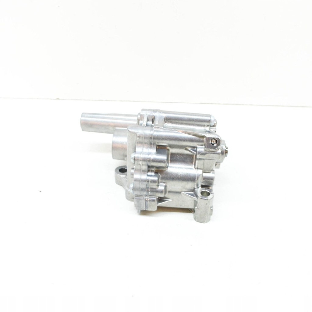 фото №7, Bmw 1 cabrio e88 двигатель oil насос 11417545939 7545939