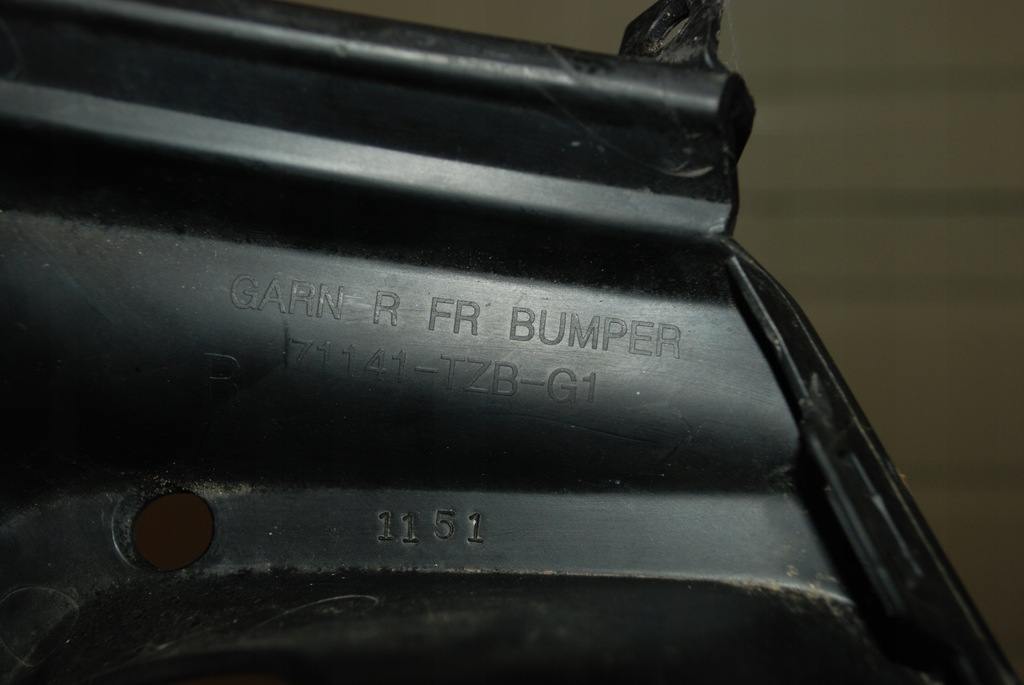 фото №8, Honda jazz 5 v 20 r.- решётка бампера противотуманной фары правый перед 71141-tzb-g1