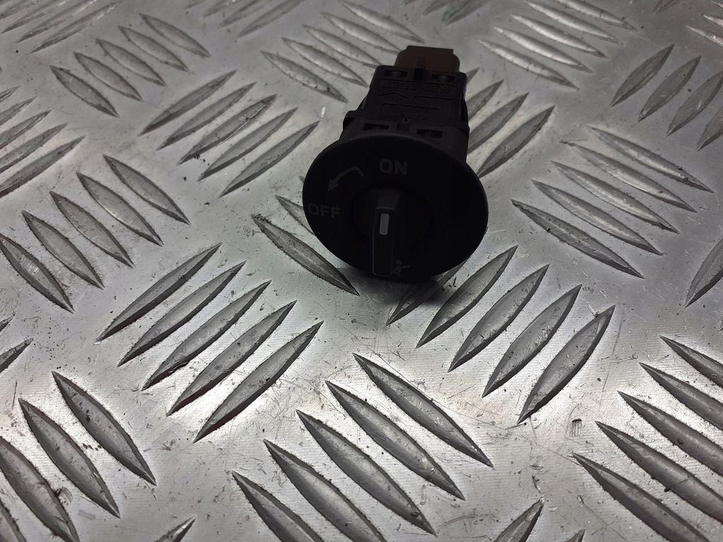 фото №1, Переключатель подушек renault clio iii 8200169589