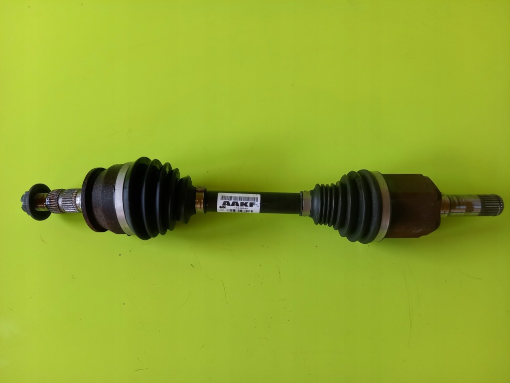 фото №1, Привідний вал 2.0 cdti ліва автоматична коробка передач 13348262 opel zafira c 12r