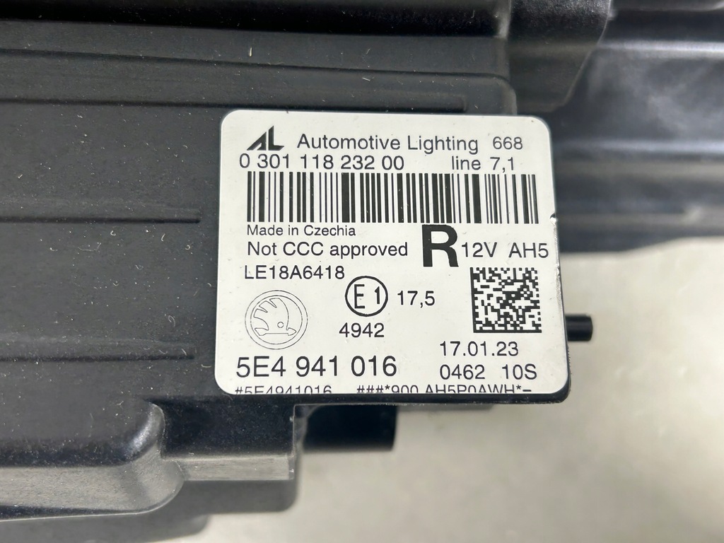 фото №11, Skoda octavia iv 4 5e4 full led лампа правая перед фара eu