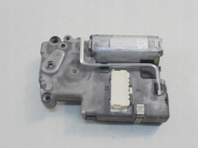 фото №9, Volkswagen golf mk3 iii двигатель моторчик люк 3a0959731b 0390201650