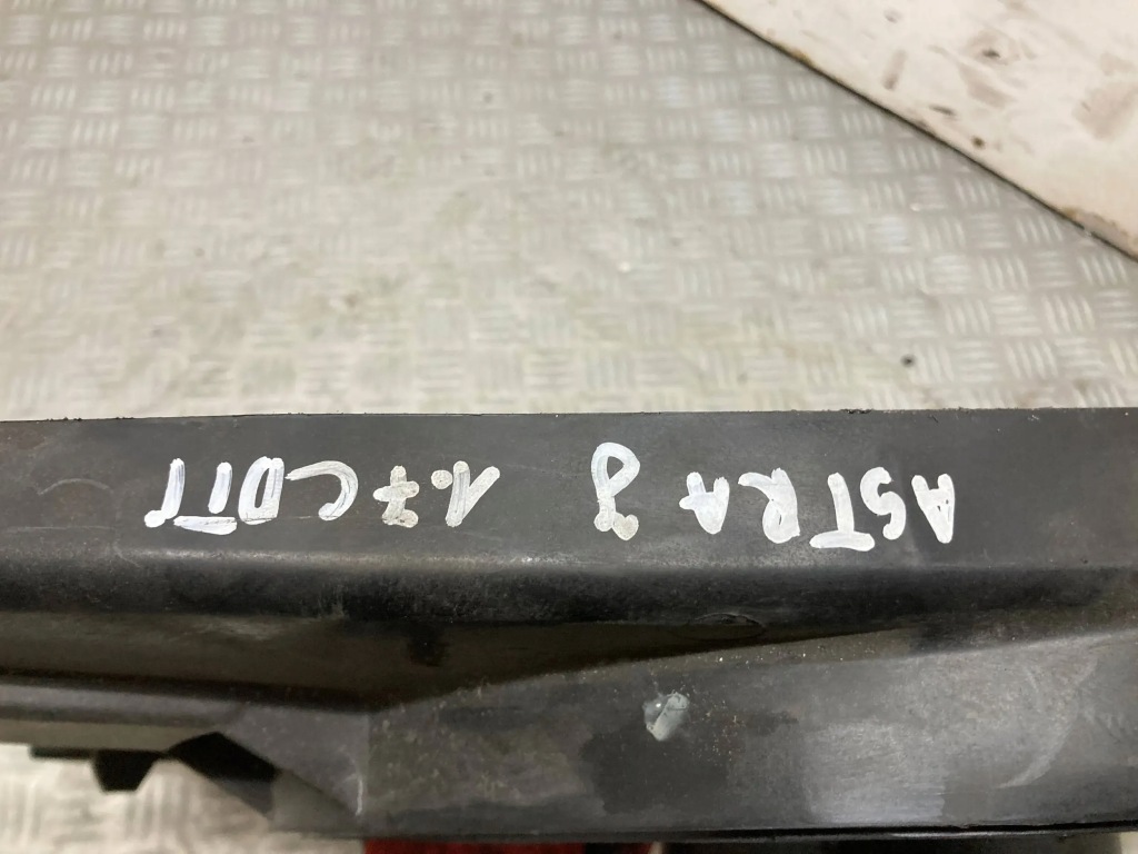 Корпус вентилятор радіатора opel astra j 1.7 13250332 Недорого