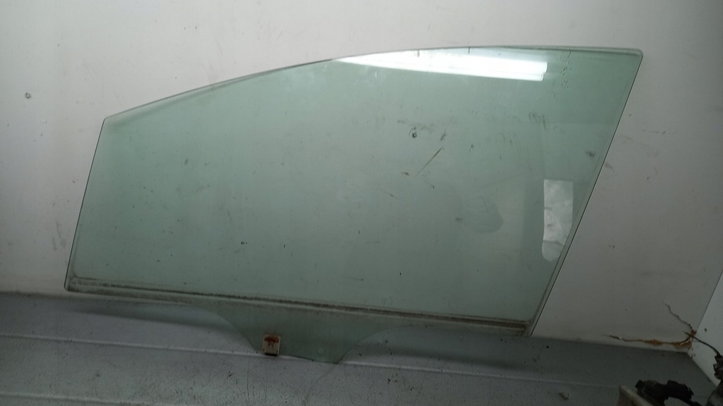 фото №1, Стекло левая перед mazda 5 06r van