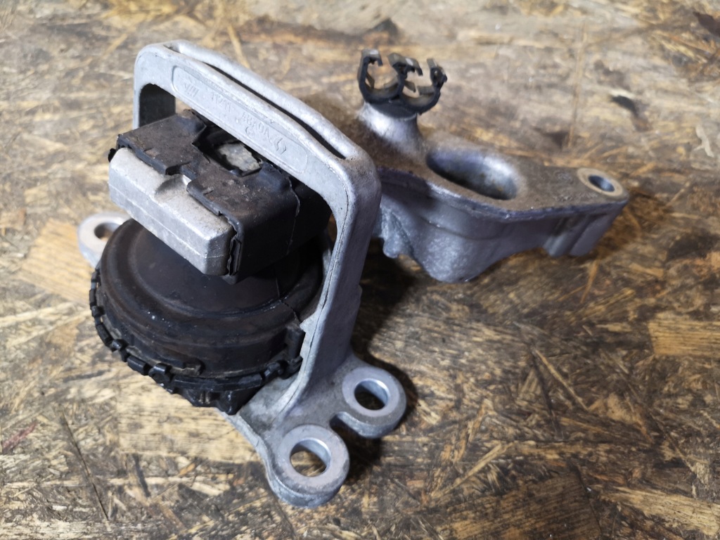 фото №1, Renault talisman scenic 1.6 dci подушка двигателя