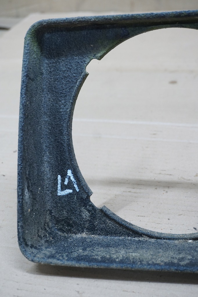 фото №5, Suzuki samurai рамка корпус лампи лівий перед решітка радіатора решітка радіатора 410 413