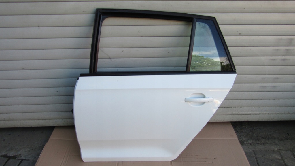 фото №1, Skoda rapid spaceback lf9f двері задня ліва повний