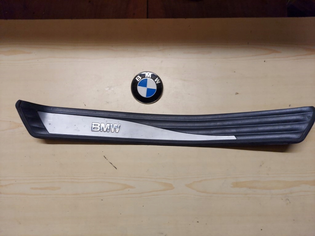 фото №1, Bmw оригинальный номер 7034305 молдинг порог