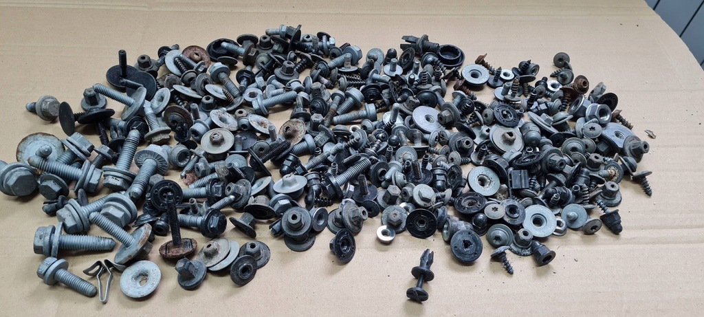 фото №15, A6 c8 4k болты винтики гайки крыльев бампер перед lz7s a7 4k