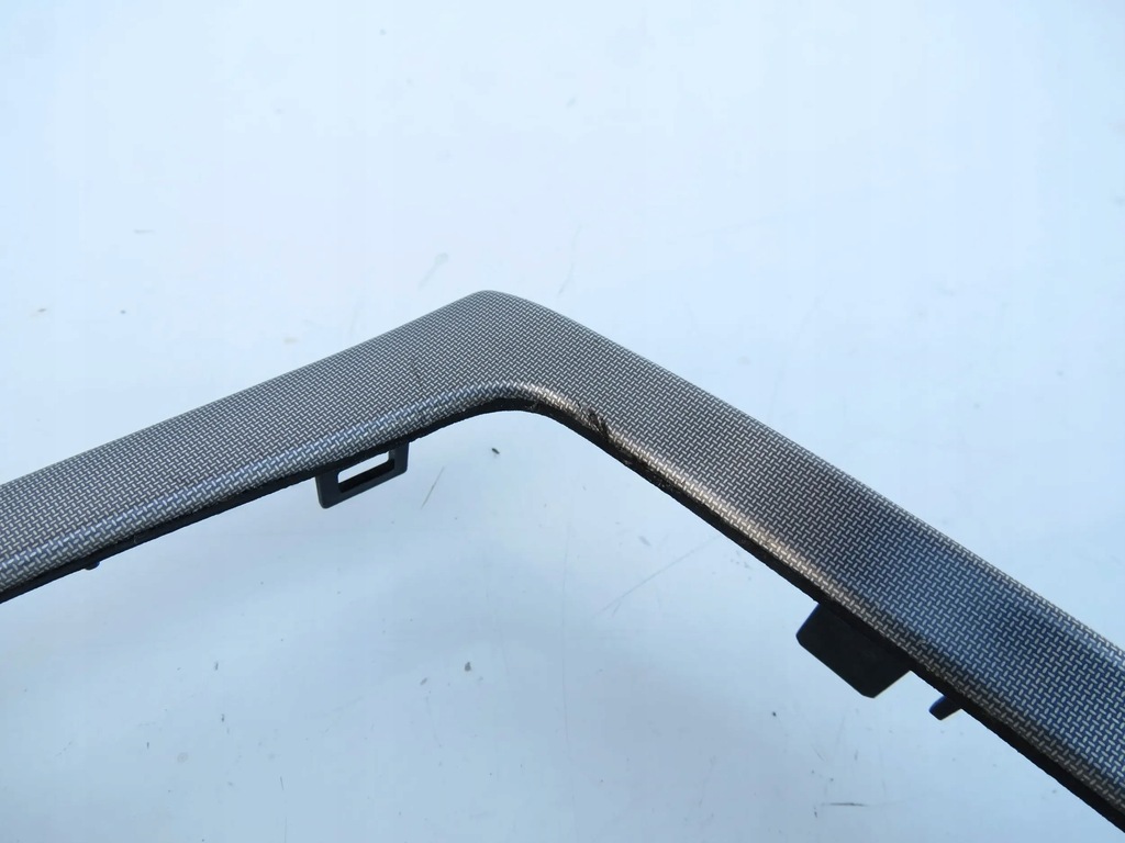 фото №8, Рамка средняя консоли радио r-design 30672110 volvo s60 i v70 ii xc70 i