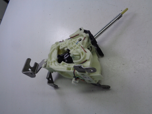 фото №3, Домкрат выборщик передач renault scenic iv 1.5 dci автоматическая коробка передач 2017 rok