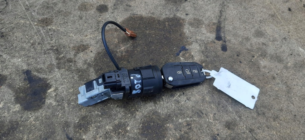 фото №1, Замок зажигания ключ peugeot 208 i 9663123380