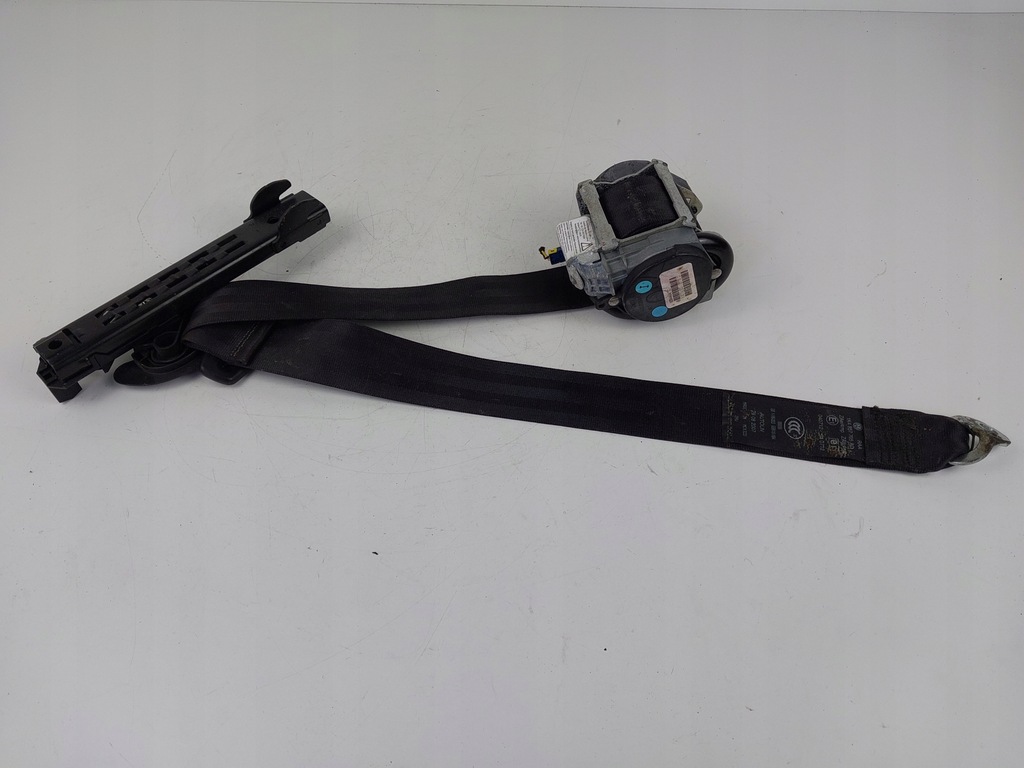 фото №1, Pas безпеки лівий перед 1k4857705ad vw jetta v