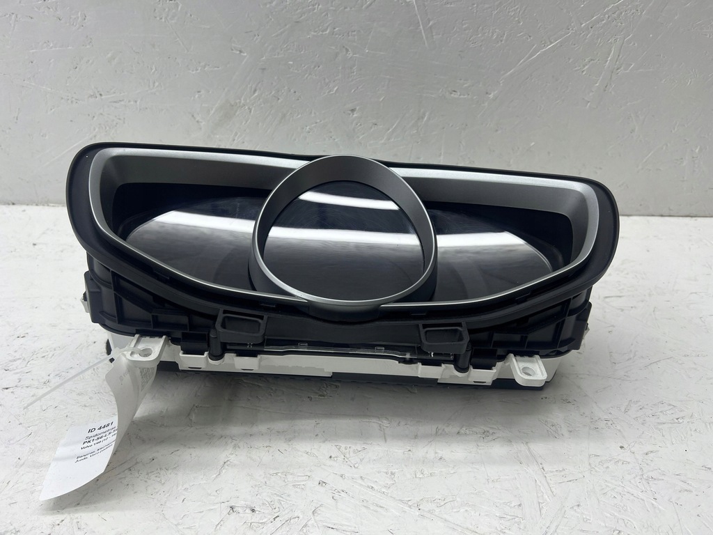 фото №8, Volvo v40 2016 счетчик / спидометр