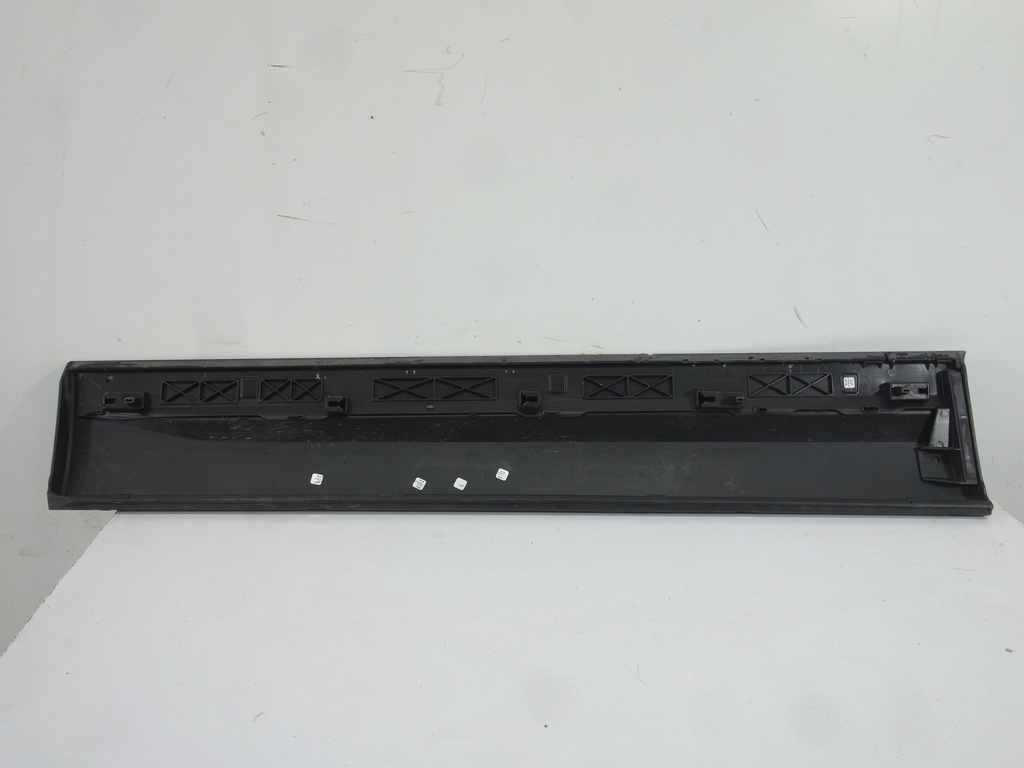 фото №11, Seat ateca 16- молдинг дверь передние правое 575