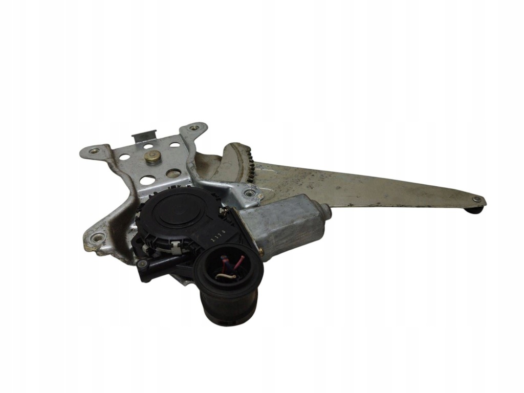 2003 toyota corolla verso e121 підйомник скло задній 0620401550 Недорого