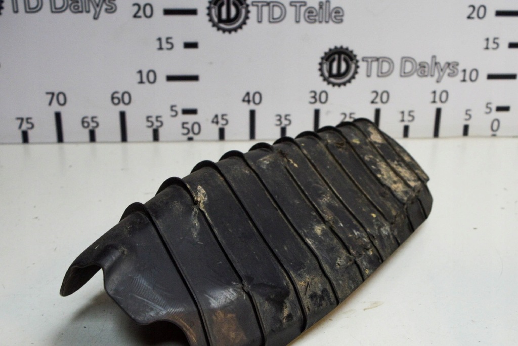 фото №7, Резиновый элемент амортизатора audi q5 fy 80a505415c 2.0l дизель 140kw 2019