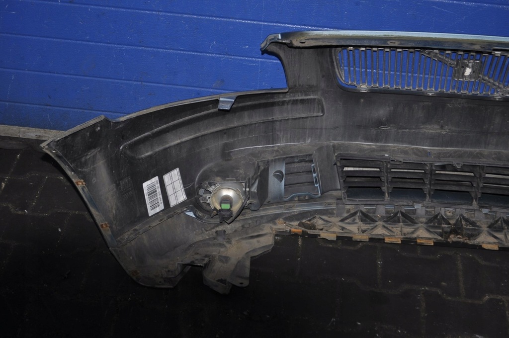 фото №11, Volvo s40 ii v50 бампер перед передний решётка радиатора противотуманная фара 479-16