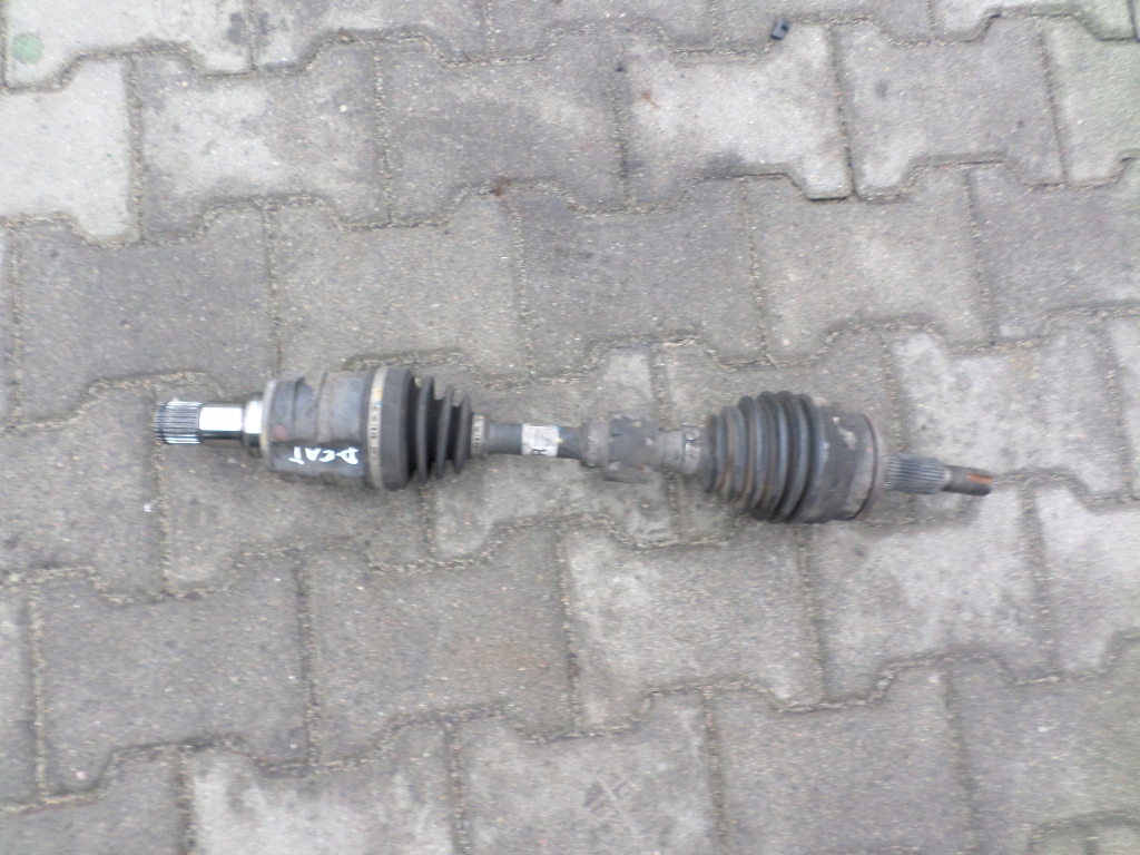 фото №1, Toyota auris i 06-12 2.2 d-cat приводной вал левая