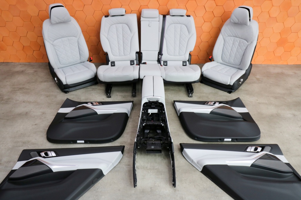 Купить Bmw x7 g07 lci салон сиденья заднее сиденье 3 ряды память подогрев silverstone 1 km