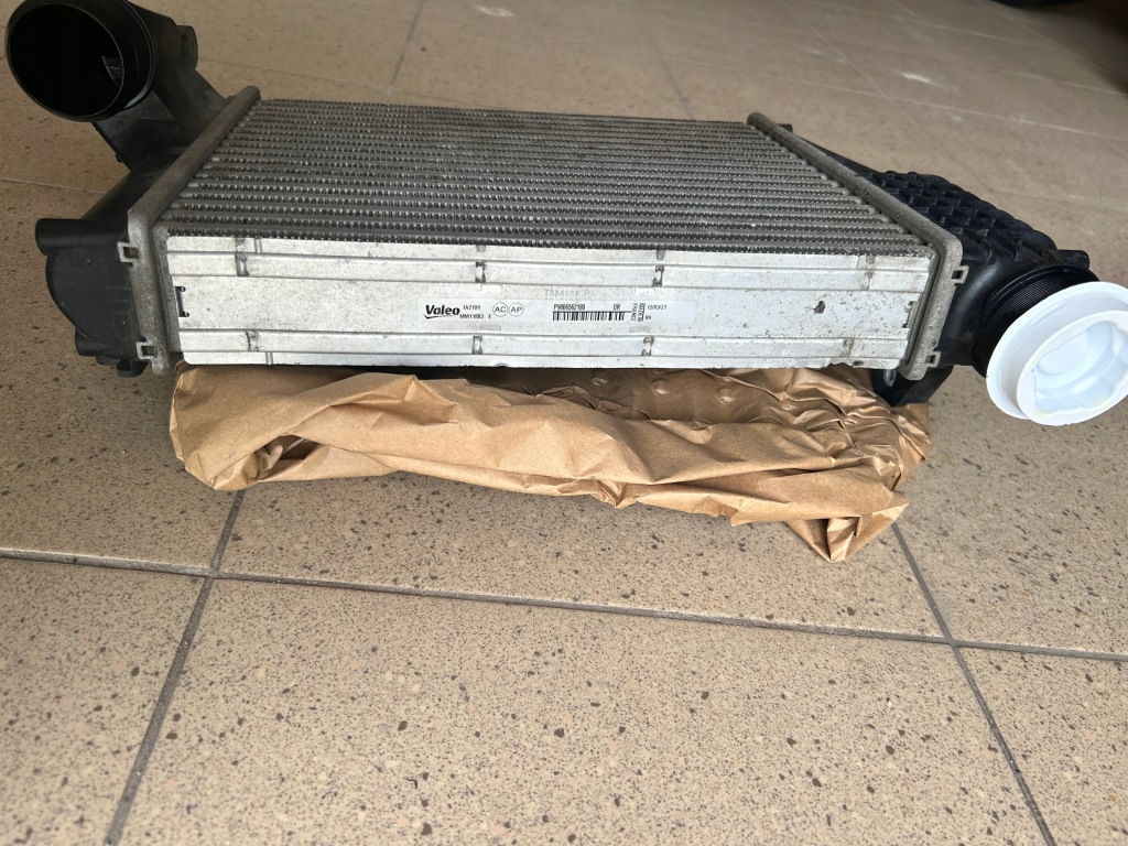 Радіатор повітря інтеркулер citroen peugeot toyota opel в Україні