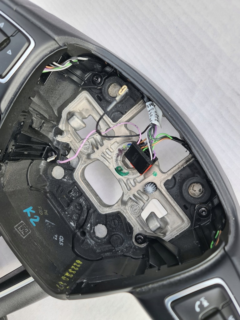 фото №7, Kuga mk2 воздуховод кожаный мультифункция