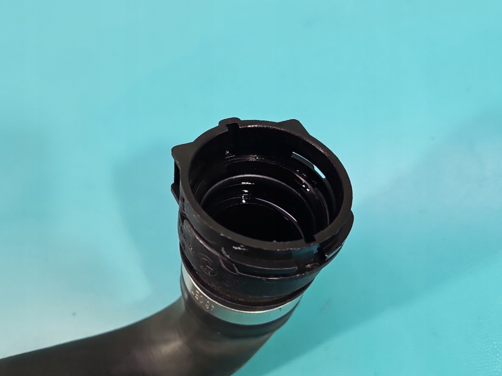 Купить Шланг пабтрубок  трубка воды bmw f30 17127811 17127811127-05 2.0d 184km