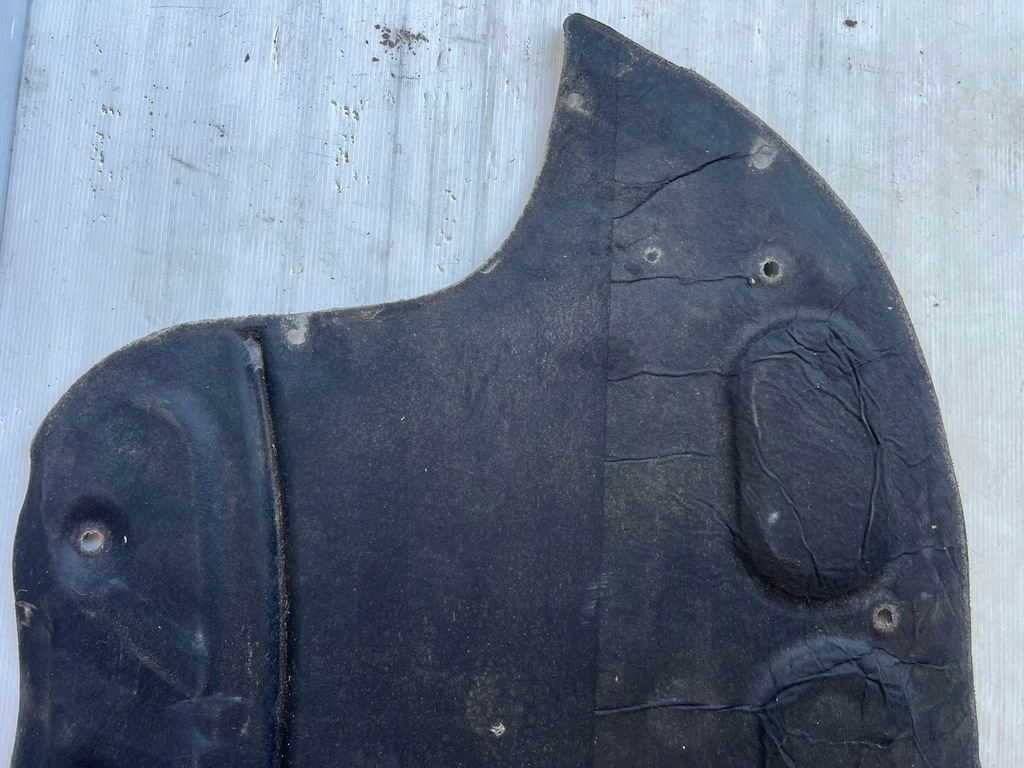 фото №6, Шумоизоляция капот mercedes cls e w212 a2126820126