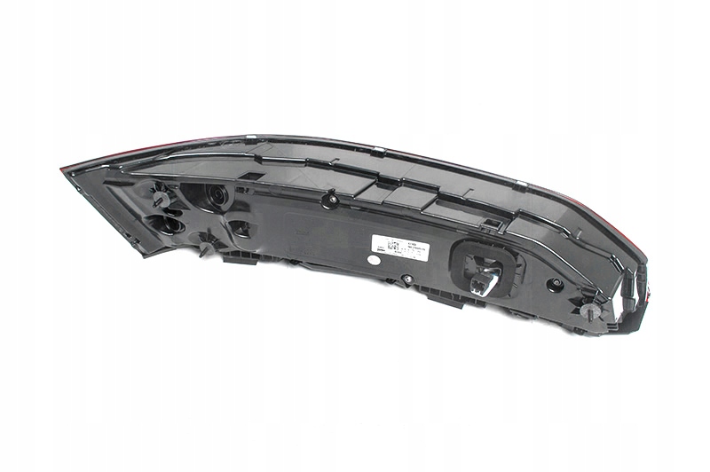 Купить Фара задняя правый  к audi q7