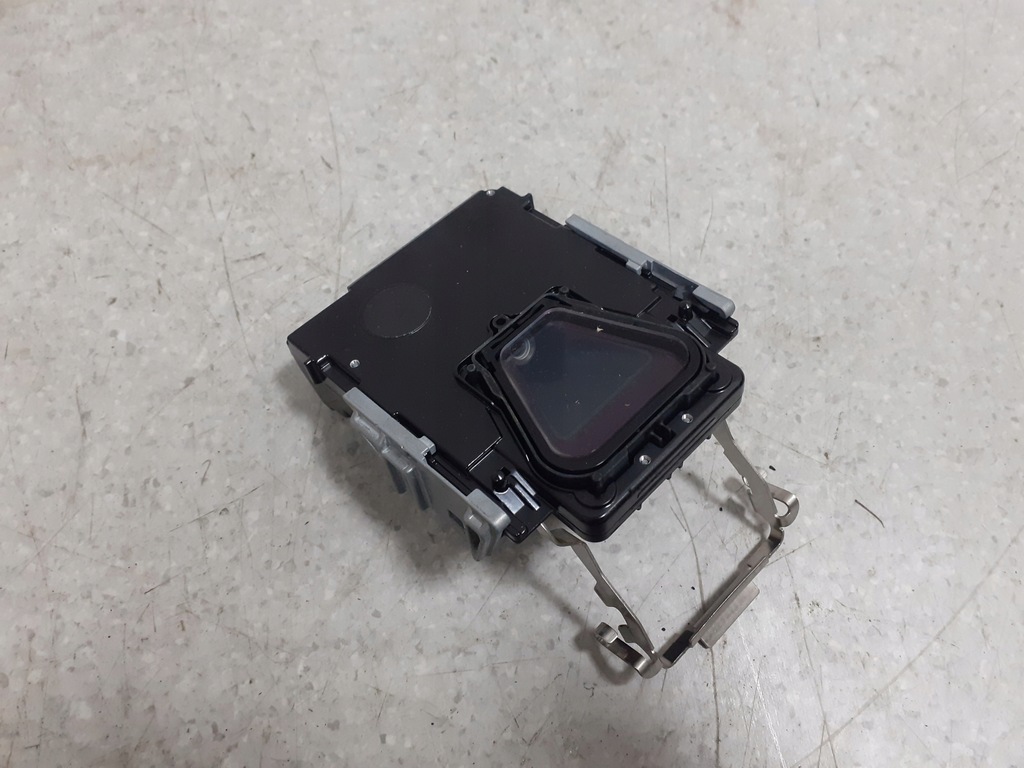 фото №1, Audi s5 a5 rs5 f5 8w sportback 2017-камера асистент поперечина руху 8w6907217a