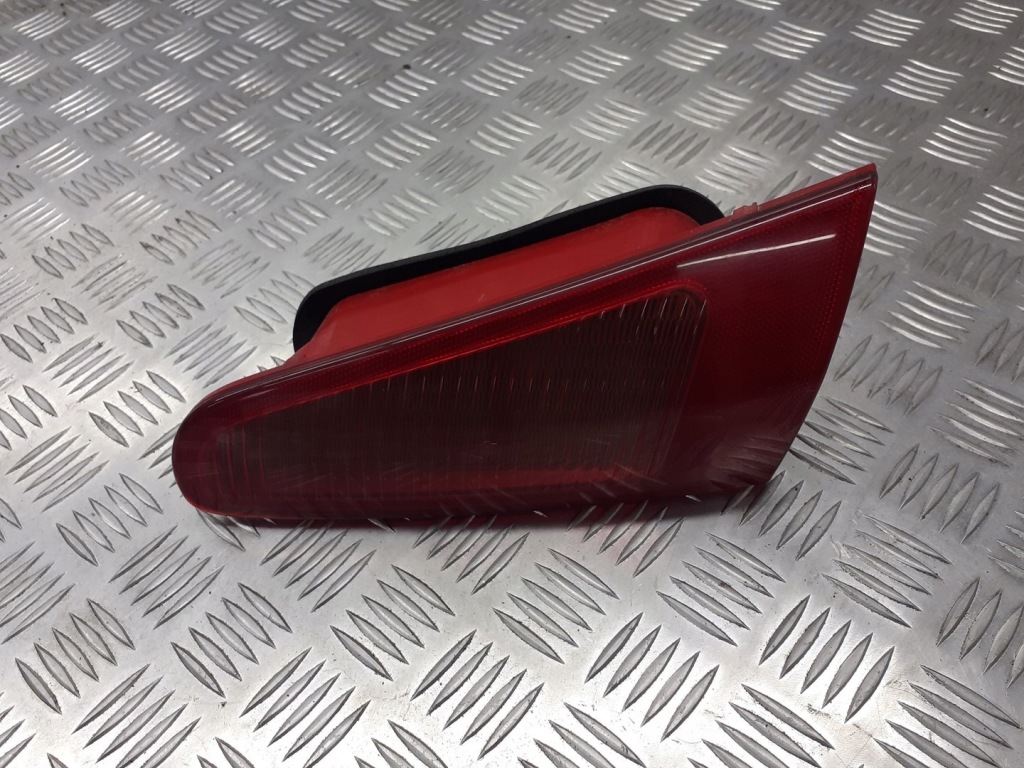 фото №1, Лампа левая задняя w крышка багажника alfa romeo 147 60693791