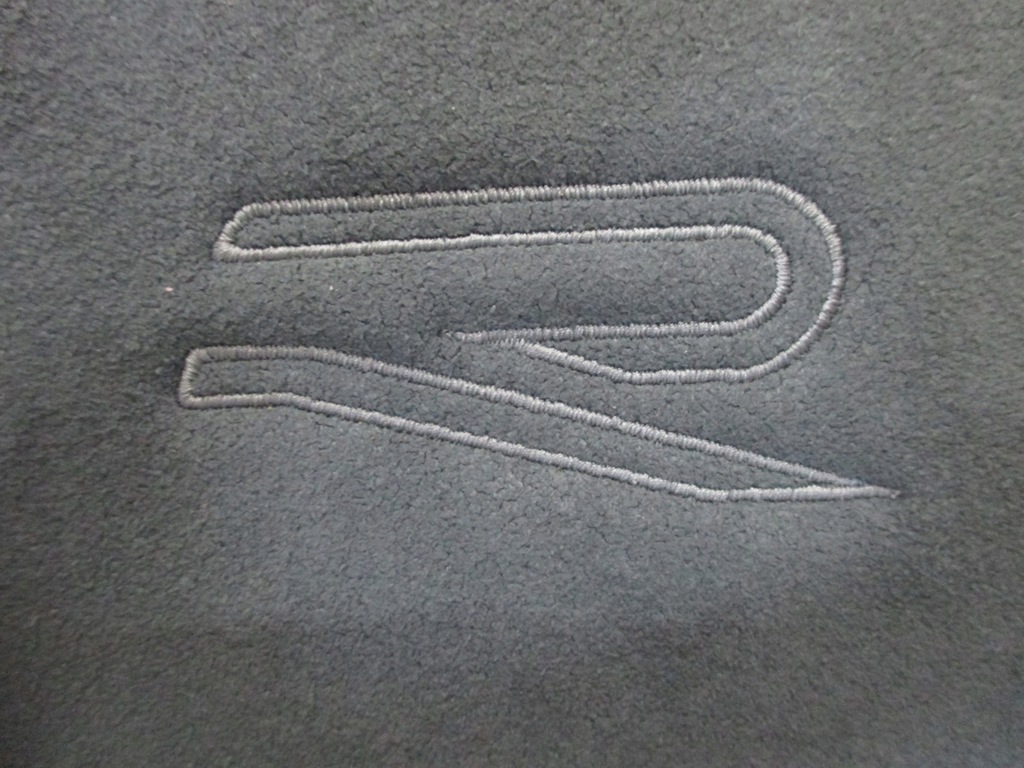 фото №9, Сиденья обивка vw taigo 22r r-line alcantara