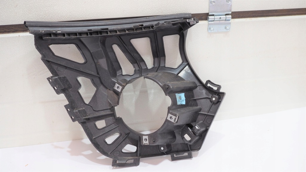 фото №1, Mini f55 f56 напрямна кронштейн протитуманної фари прокладка